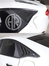 Honda Civic 2022 Quarter Panel Trim in Carbon Fiber Sleek Body Enhancement